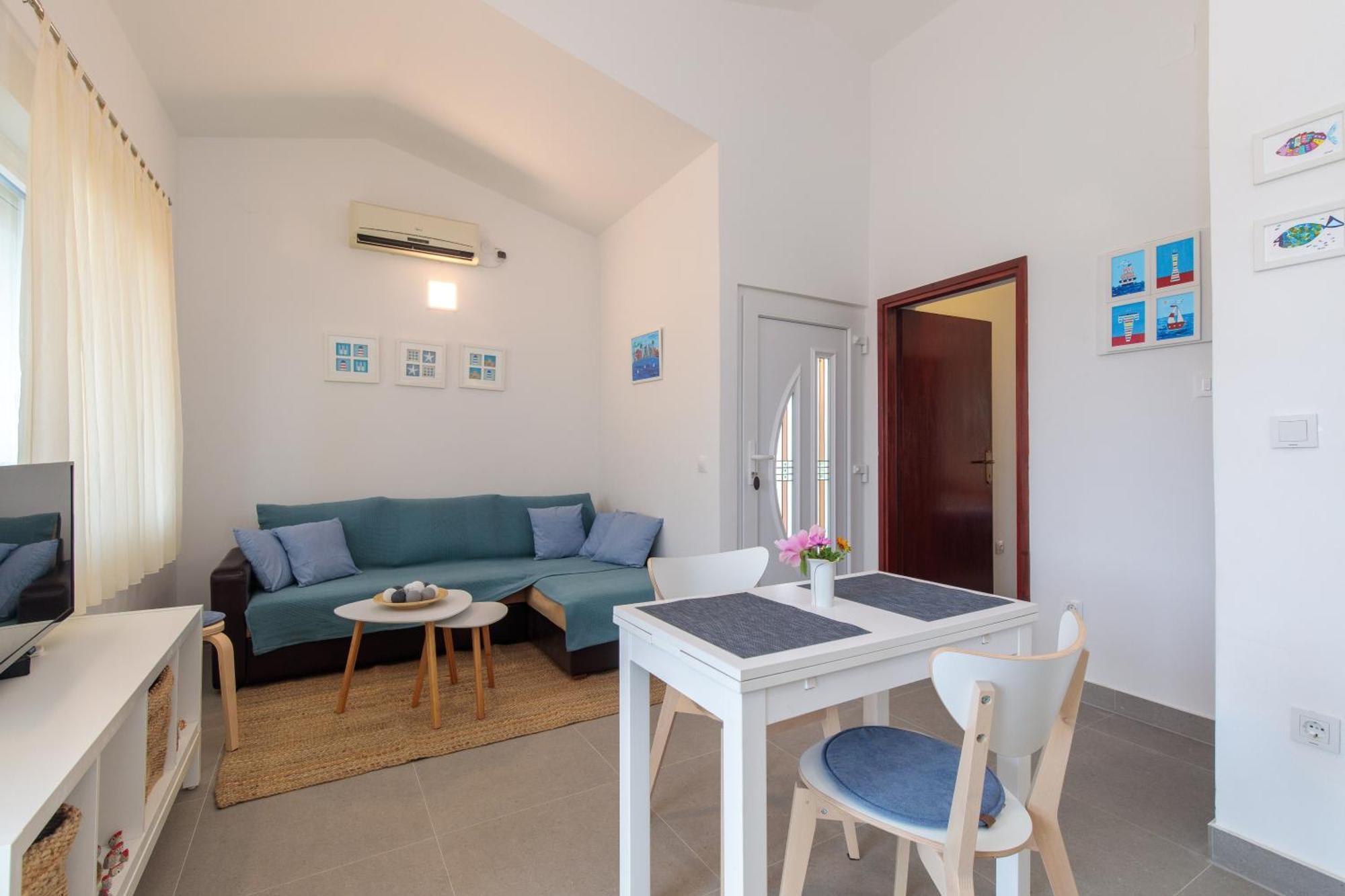 Apartment Tonka *Balcony & Partial Seaview! Krk Town Exterior photo